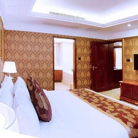 Royal Duke Cherrabah Hotel Zhongshan Zhongshan  Zewnętrze zdjęcie