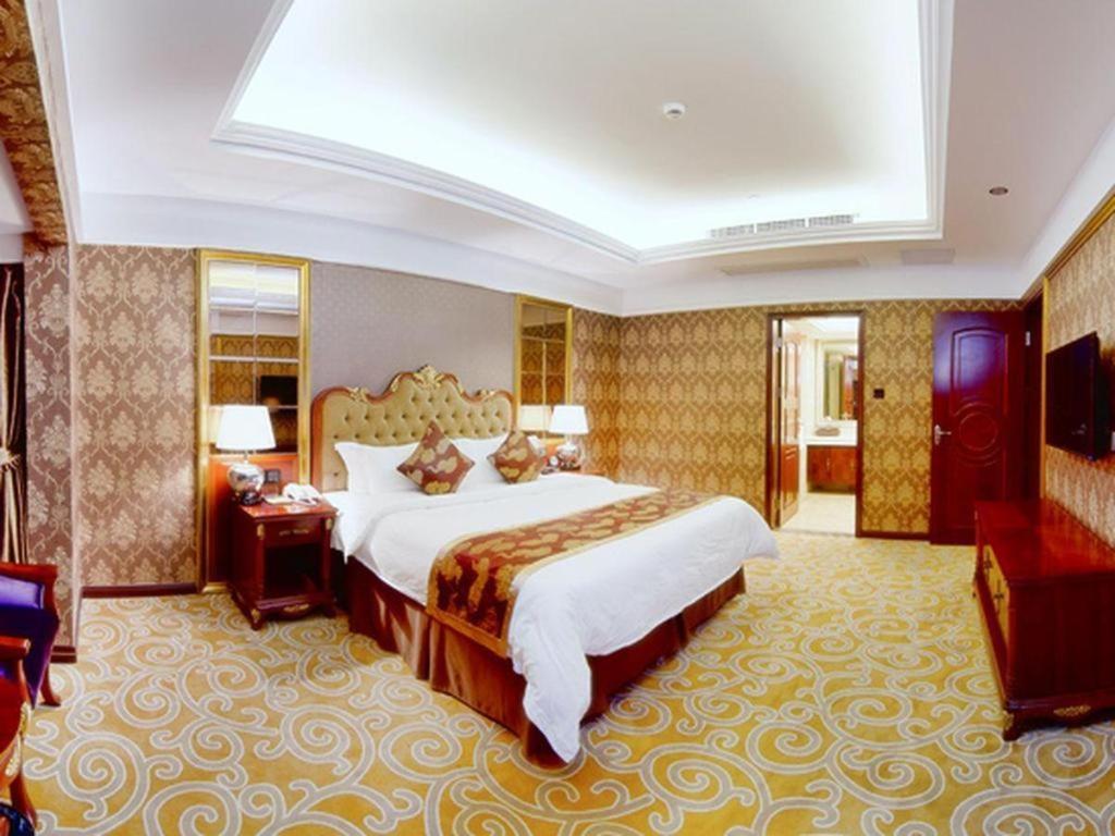 Royal Duke Cherrabah Hotel Zhongshan Zhongshan  Zewnętrze zdjęcie