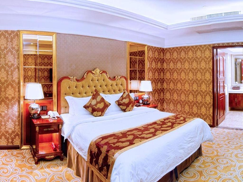 Royal Duke Cherrabah Hotel Zhongshan Zhongshan  Zewnętrze zdjęcie